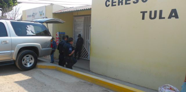 Exterior del cereso de Tula